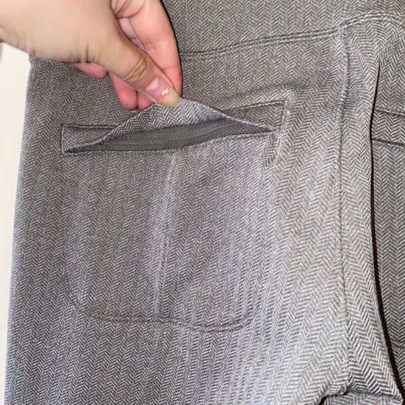 Athleta women's Delancy herringbone gray tight leggings zip pocket size SP - Picture 5 of 5